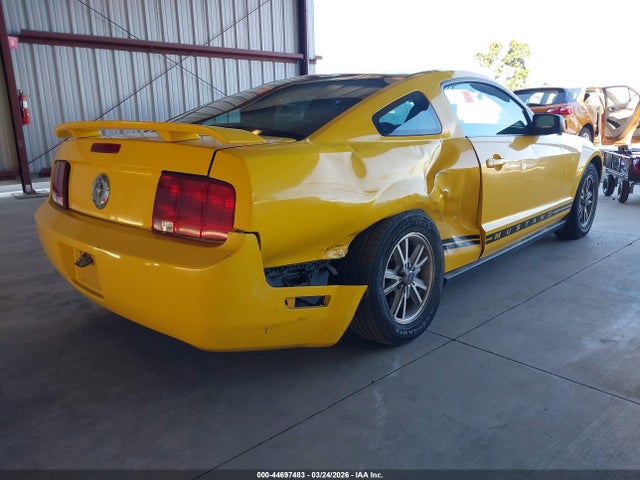 2005 FORD MUSTANG 1ZVFT80NX55134307 Photo 3