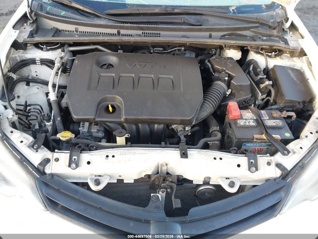 Toyota Corolla Le Plus 2014 2T1BURHE9EC203306 Image 10