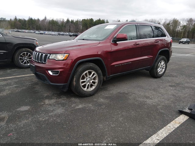 2018 Jeep Grand Cherokee Laredo E 4x4 მანქანა იყიდება აუქციონზე, vin: 1C4RJFAG7JC326297, აუქციონის ნომერი: 44697525