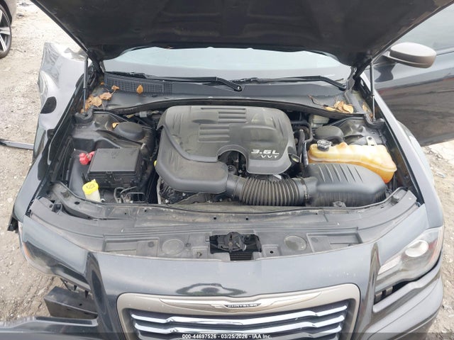 Продаж на аукціоні авто 2014 Chrysler 300c John Varvatos Limited Edition, vin: 2C3CCADG2EH241826, номер лоту: 44697526