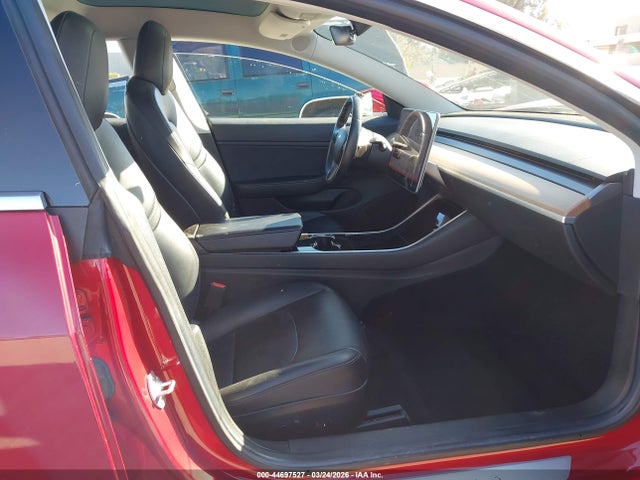 2018 TESLA MODEL 3 5YJ3E1EA1JF006270 Photo 4