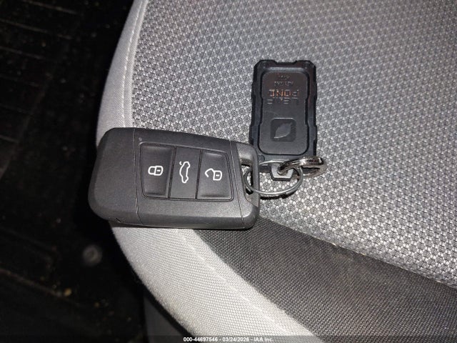 2024 Volkswagen Taos 1.5t S მანქანა იყიდება აუქციონზე, vin: 3VV5X7B23RM083847, აუქციონის ნომერი: 44697546