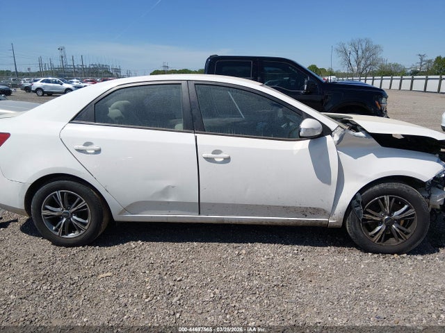 44697565 :رقم المزاد ، KNAFU4A24A5843321 vin ، 2010 Kia Forte Ex مزاد بيع