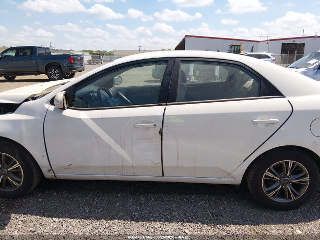 44697565 :رقم المزاد ، KNAFU4A24A5843321 vin ، 2010 Kia Forte Ex مزاد بيع