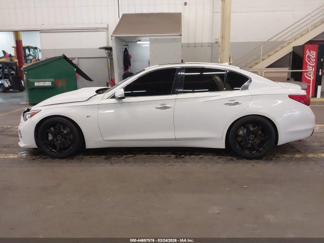 44697576 :رقم المزاد ، JN1BV7AR0FM393941 vin ، 2015 Infiniti Q50 Sport مزاد بيع