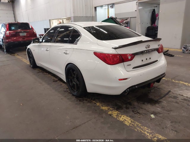 44697576 :رقم المزاد ، JN1BV7AR0FM393941 vin ، 2015 Infiniti Q50 Sport مزاد بيع