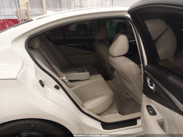 44697576 :رقم المزاد ، JN1BV7AR0FM393941 vin ، 2015 Infiniti Q50 Sport مزاد بيع