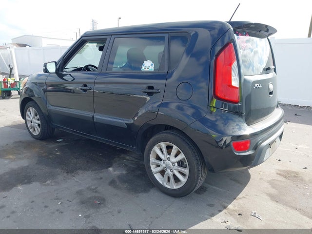 44697577 :رقم المزاد ، KNDJT2A64D7584989 vin ، 2013 Kia Soul + مزاد بيع