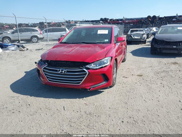 44697621 :رقم المزاد ، 5NPD84LF0JH372038 vin ، 2018 Hyundai Elantra Sel مزاد بيع