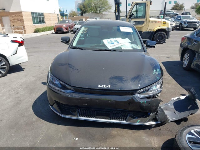 KIA Ev6 Wind 2024 KNDC34LA8R5623334 Image 13