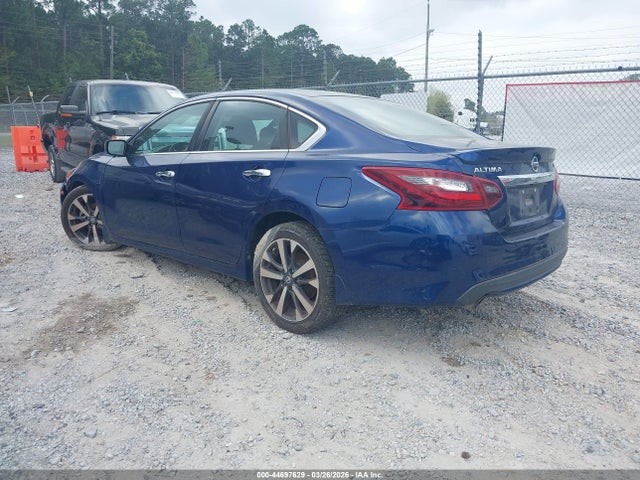 1N4AL3AP3HC940396 Nissan Altima 2.5 Sr