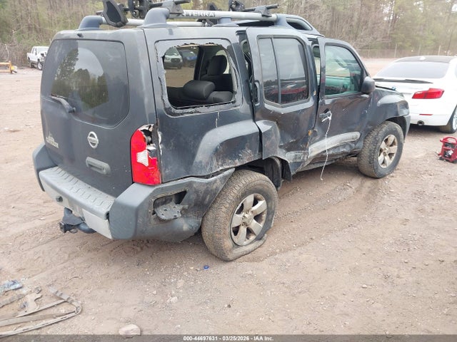2011 NISSAN XTERRA 5N1AN0NU8BC509963 Photo 3