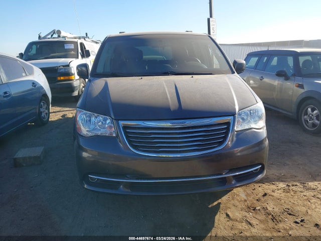 2C4RC1BG5GR112131 Chrysler Town &amp; Country Touring