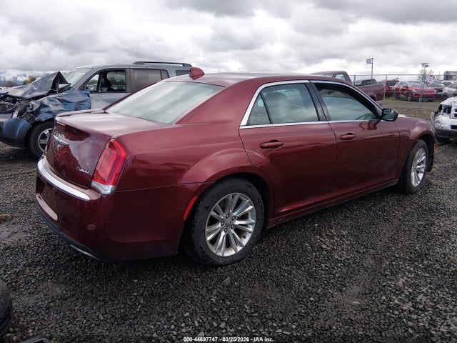2C3CCAAG7JH209114 Chrysler 300 Touring L