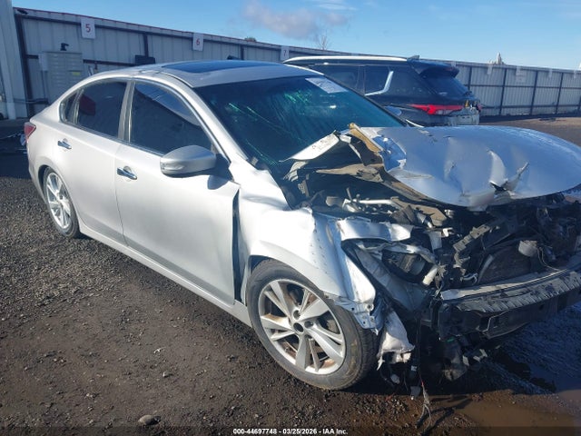 Nissan Altima 2.5 Sv 2015 1N4AL3AP7FC463808 Image 18