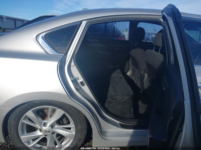 Nissan Altima 2.5 Sv 2015 1N4AL3AP7FC463808 Image 8