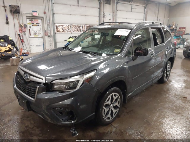 44697781 :رقم المزاد ، JF2SKAJC0MH419749 vin ، 2021 Subaru Forester Premium مزاد بيع