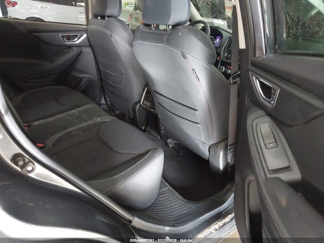 44697781 :رقم المزاد ، JF2SKAJC0MH419749 vin ، 2021 Subaru Forester Premium مزاد بيع