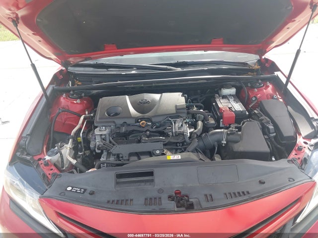 4T1B11HK8KU282039 Toyota CAMRY SE