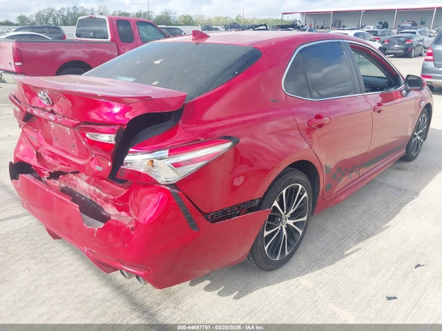 4T1B11HK8KU282039 Toyota CAMRY SE