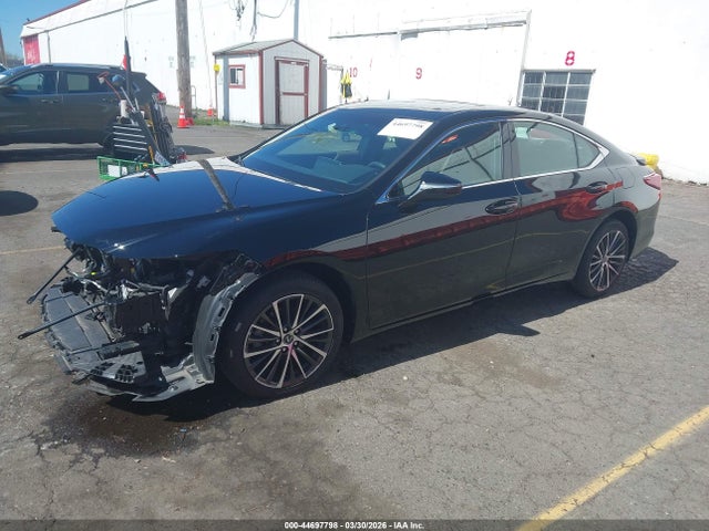 2022 Lexus Es 350 მანქანა იყიდება აუქციონზე, vin: 58ADZ1B11NU132899, აუქციონის ნომერი: 44697798