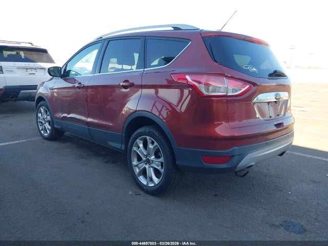 1FMCU9JX1FUB80037 Ford Escape Titanium