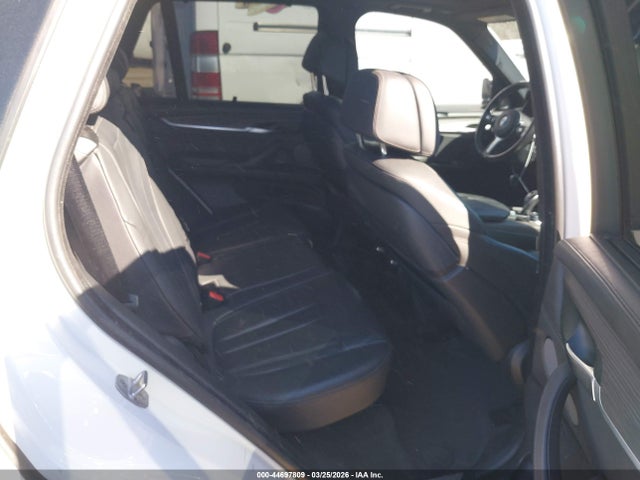 5UXKR0C50JL075270 BMW X5 Xdrive35i