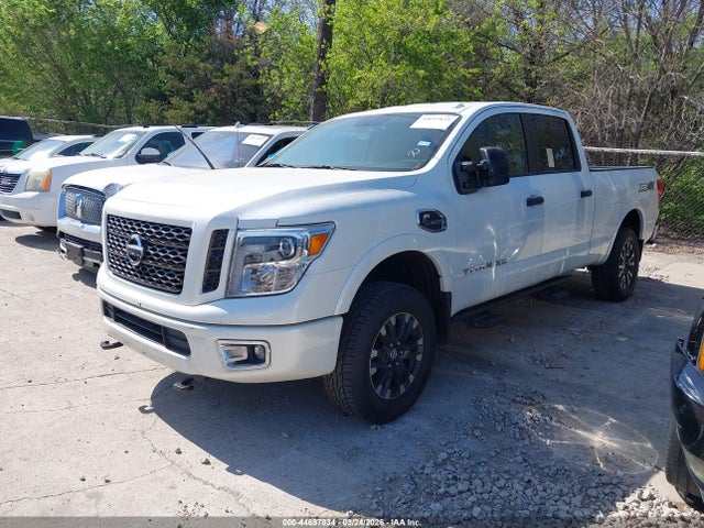 2019 NISSAN TITAN XD 1N6BA1F48KN521184 Photo 1