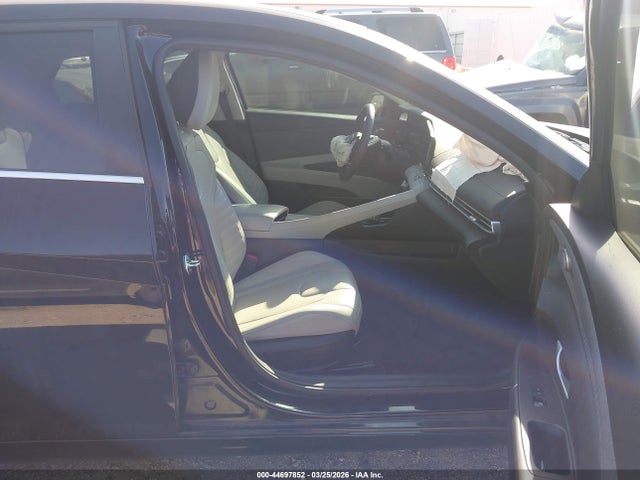 44697852 :رقم المزاد ، KMHLP4DGXSU994929 vin ، 2025 Hyundai Elantra Limited مزاد بيع