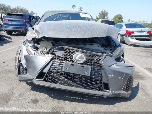 44697863 :رقم المزاد ، JTHBA1D28H5044106 vin ، 2017 Lexus Is 200t مزاد بيع