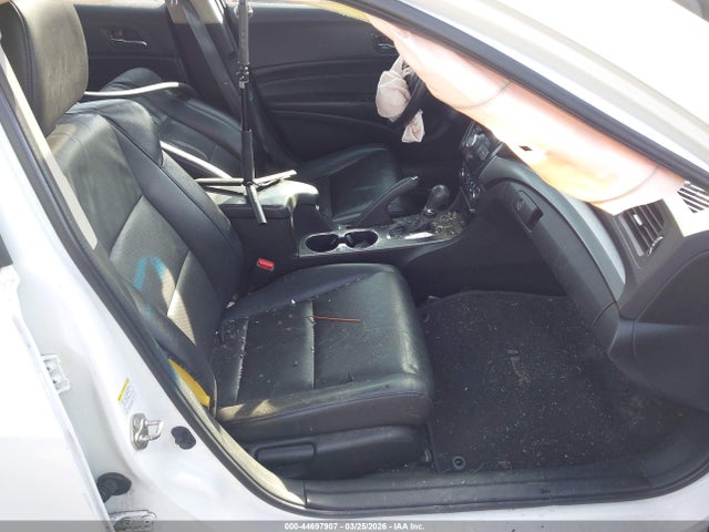 2013 Acura Ilx 2.0l მანქანა იყიდება აუქციონზე, vin: 19VDE1F53DE022298, აუქციონის ნომერი: 44697907