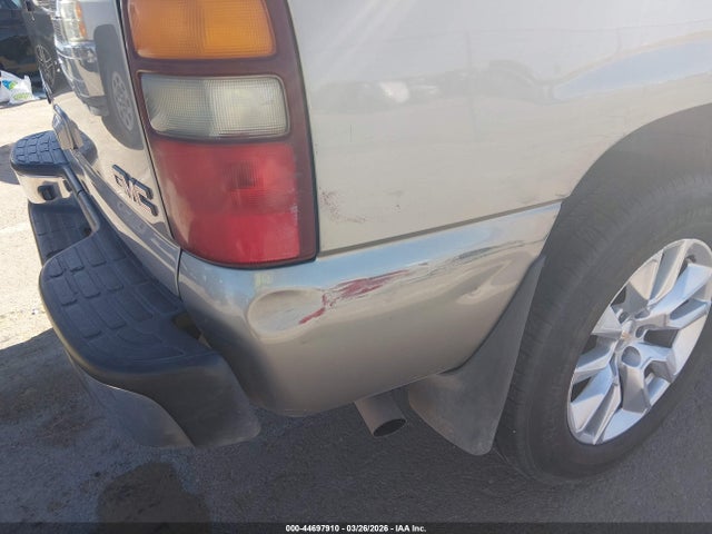 Aukcja sprzedaży 2002 Gmc Yukon Sle, vin: 1GKEK13ZX2J273481, numer aukcji: 44697910