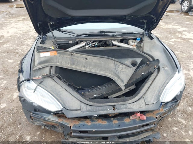2015 TESLA MODEL S 5YJSA1H29FF085898 Photo 9