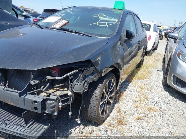 Toyota COROLLA SE 2017 5YFBURHE2HP632775 Image 2