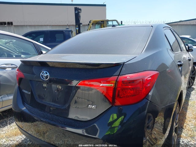 Toyota COROLLA SE 2017 5YFBURHE2HP632775 Image 4