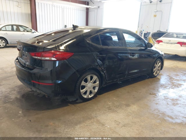 Hyundai ELANTRA SE 2017 KMHD74LF2HU176469 Image 4