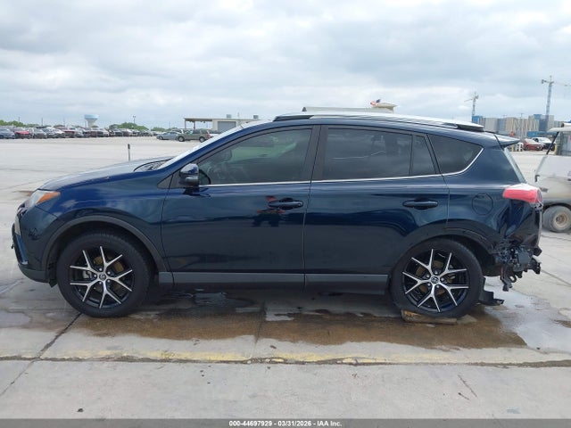 Toyota RAV4 SE 2018 JTMNFREV8JJ164444 Image 15