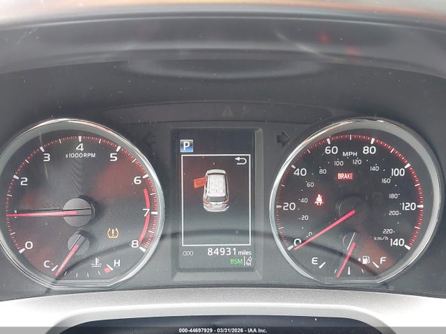 Toyota RAV4 SE 2018 JTMNFREV8JJ164444 Image 7