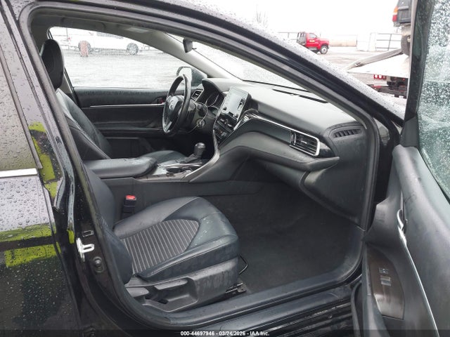 4T1G11AK8MU470577 Toyota CAMRY SE