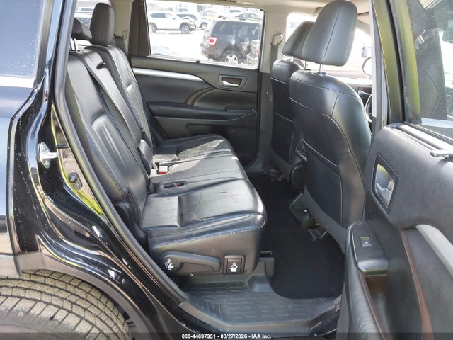 Toyota Highlander Xle V6 2015 5TDKKRFH4FS107370 Image 8