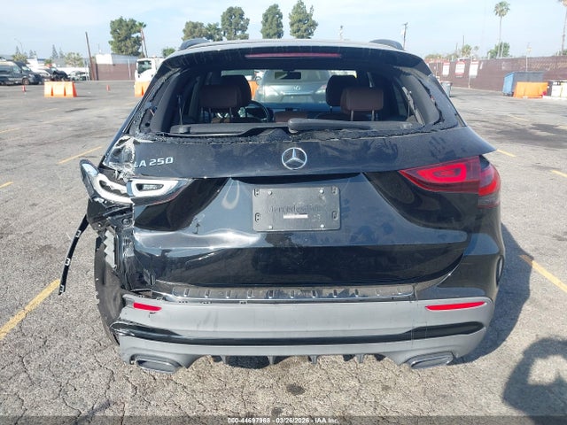 W1N4N4GB9MJ217251 Mercedes-Benz GLA 250