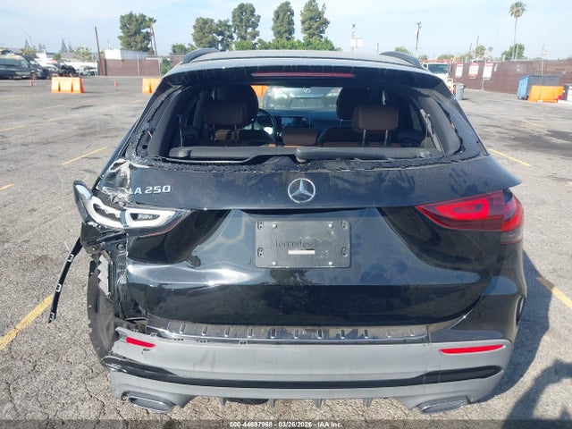 W1N4N4GB9MJ217251 Mercedes-Benz GLA 250