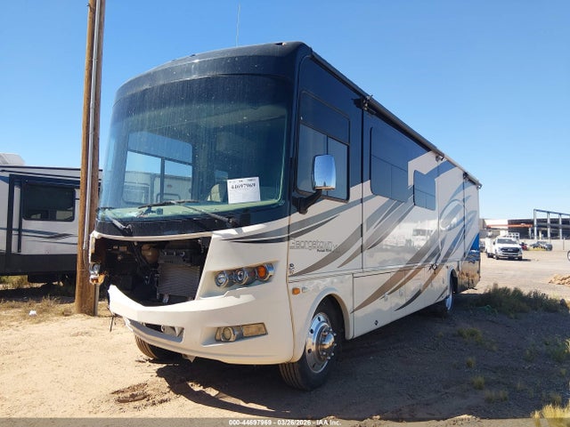 Ford F53 2014 1F66F5DY4E0A05587 Image 2