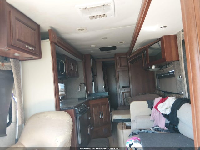 Ford F53 2014 1F66F5DY4E0A05587 Image 8