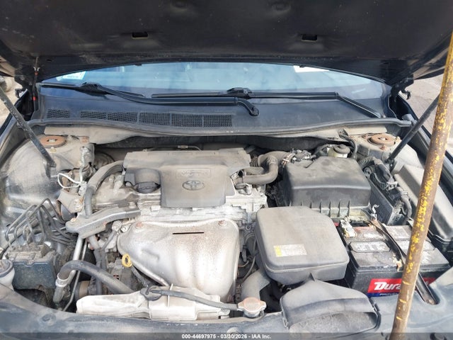 4T1BF1FK3GU226196 Toyota CAMRY SE