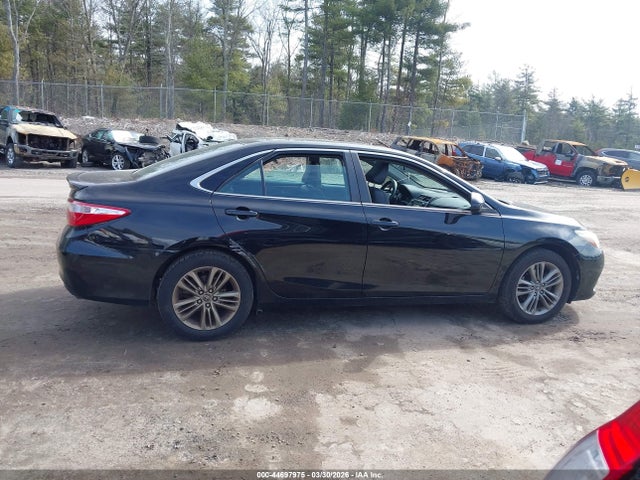 4T1BF1FK3GU226196 Toyota CAMRY SE
