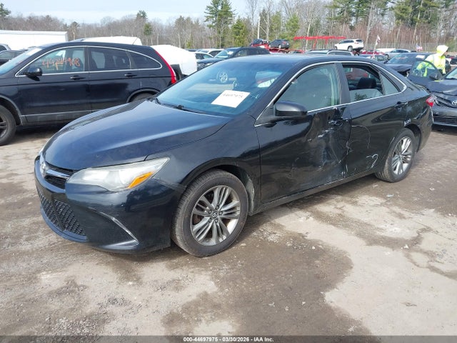 4T1BF1FK3GU226196 Toyota CAMRY SE
