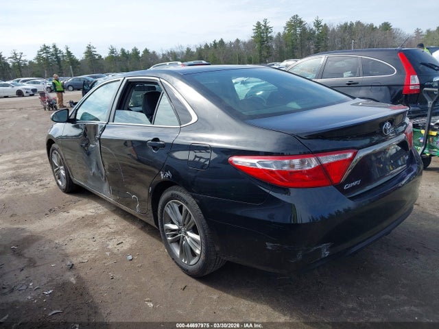 4T1BF1FK3GU226196 Toyota CAMRY SE