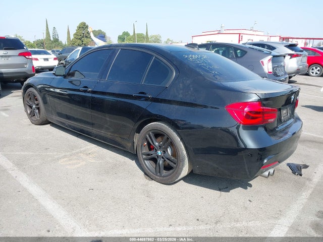 2018 Bmw 330i მანქანა იყიდება აუქციონზე, vin: WBA8B9C54JAE21935, აუქციონის ნომერი: 44697982