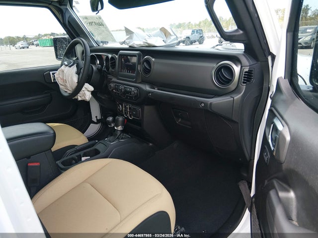 2023 JEEP GLADIATOR 1C6HJTAG8PL548261 Photo 4